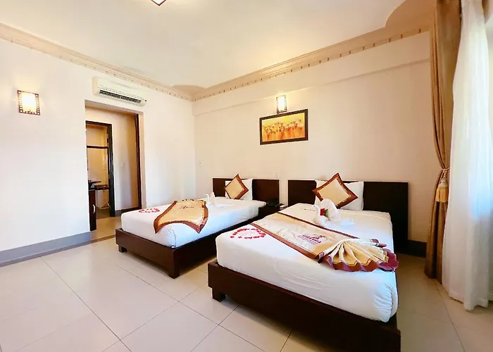 Champa & Khu nghỉ mát 4*