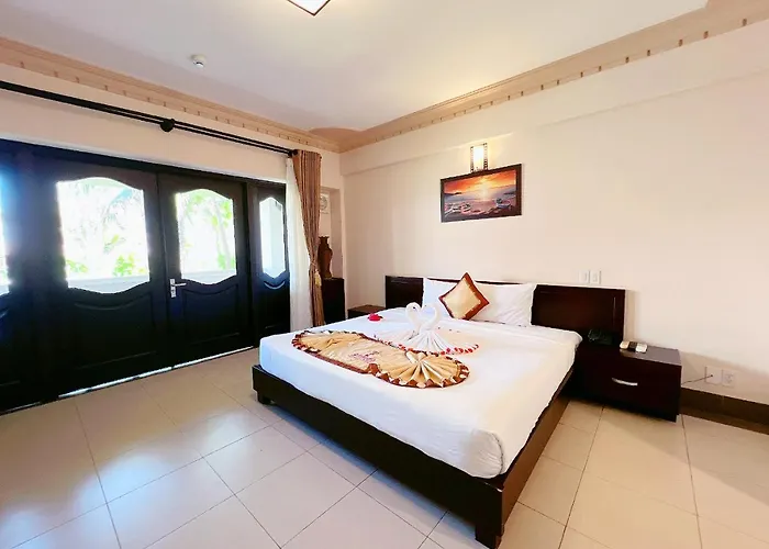 Champa & Khu nghỉ mát 4*